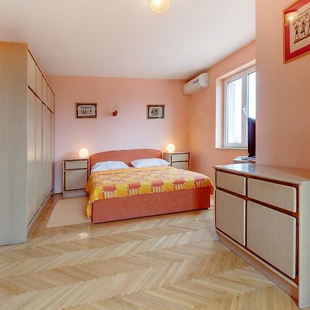 Apartment Mario Mali Losinj Room photo